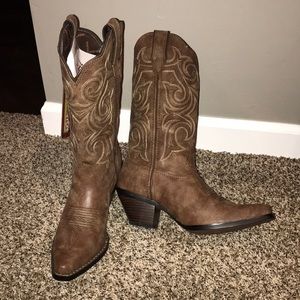 Women’s Durango Brown Boots 6.5M Heeled NWT